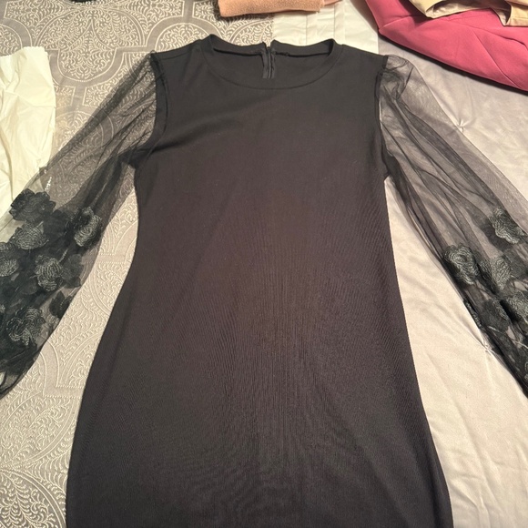 Black Floral Dress - Picture 1 of 3